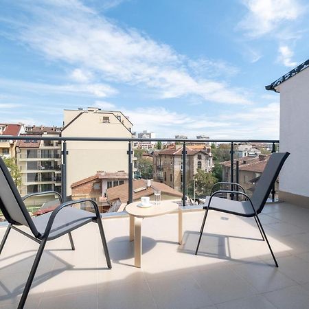 Large Terrace In Old Center Of Sofia By Flat Mаnager Appartement Buitenkant foto